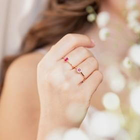 Δαχτυλίδι Ροζέτα από Ροζ Χρυσό Κ18 με Διαμάντια και Ρουμπίνι